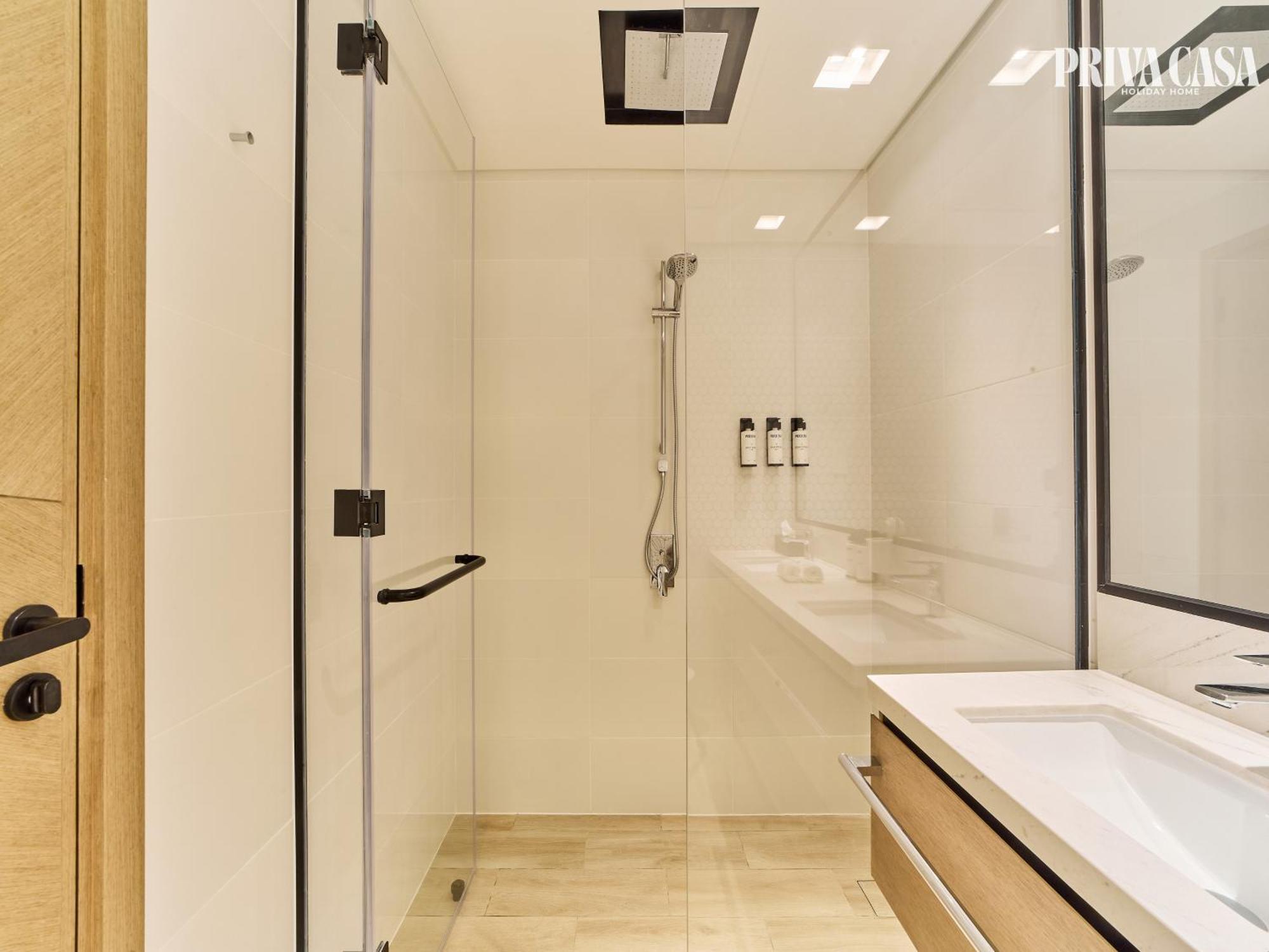 Privacasa - Palace Residences Creek Harbour Апартаменти
