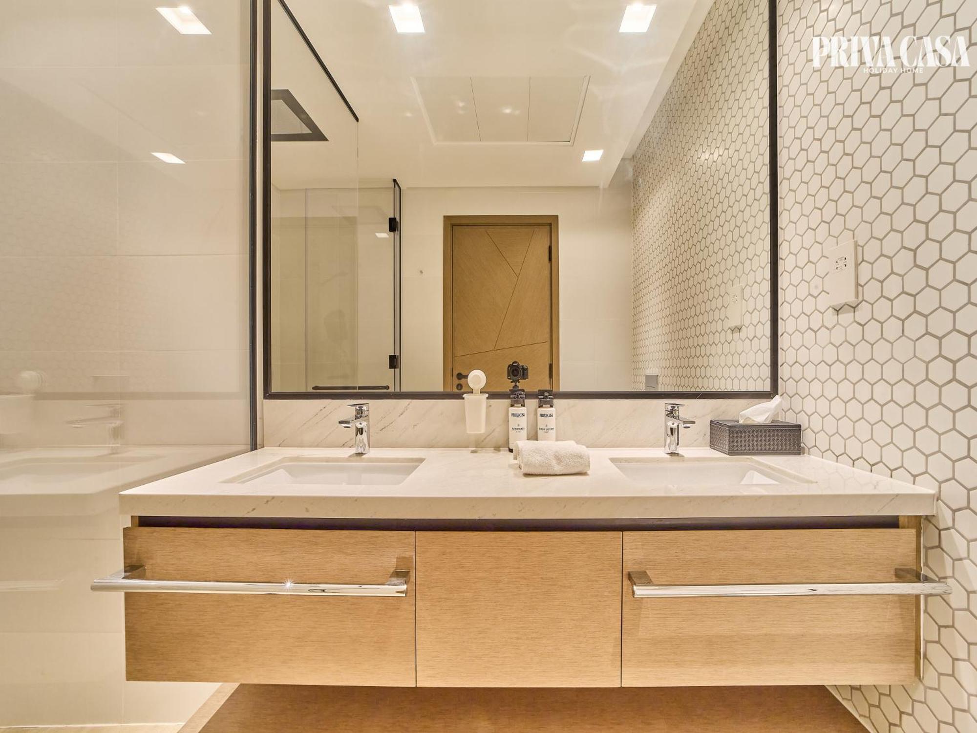 Privacasa - Palace Residences Creek Harbour Апартаменти Дубай